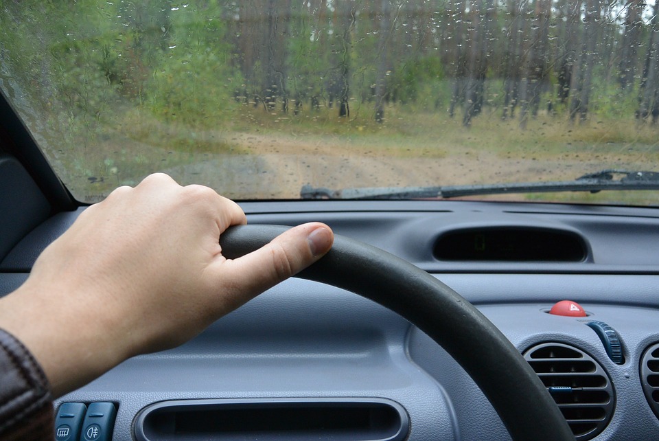 steering-wheel-1162968_960_720 steering-wheel-1162968_960_720