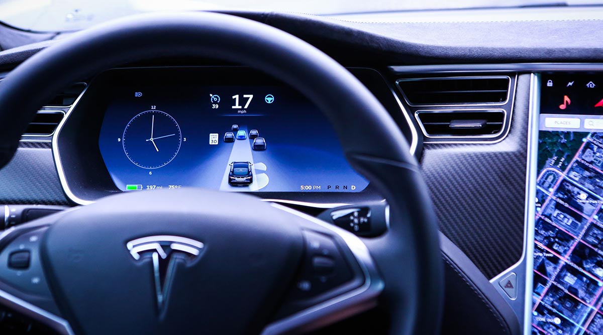 tesla-autopilot-1200 Christopher Goodney Bloomberg News Photo Credit: Christopher Goodney/Bloomberg News