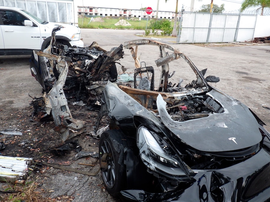 Tesla Crash 2021 NTSB NYT Jurry Story 7.20.2022 Tesla Crash 2021 NTSB NYT Jurry Story 7.20.2022